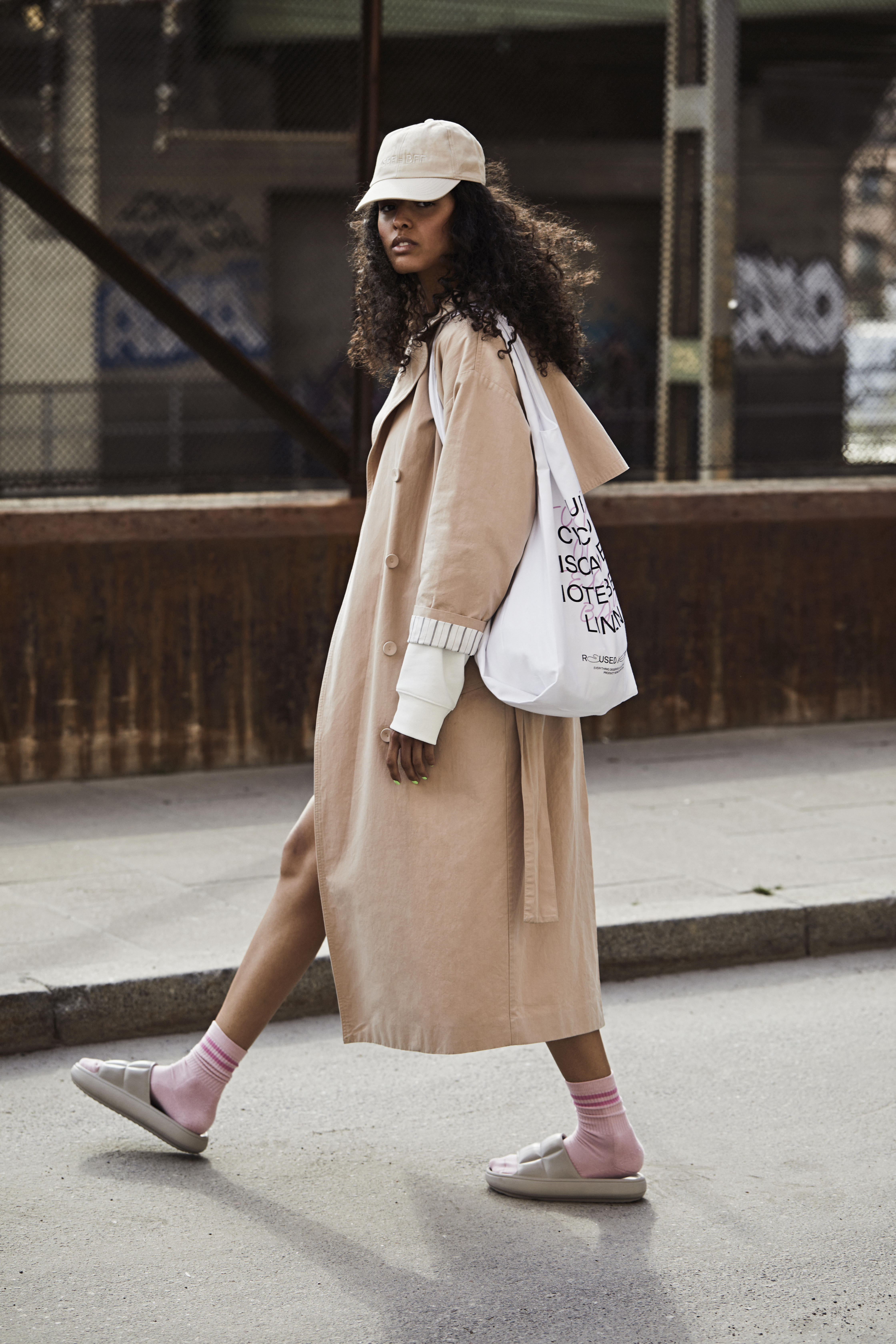 Reused Remade tote bag lifestyle